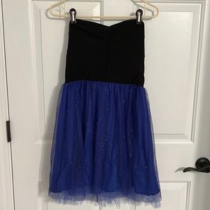 Strapless sparkly evening dress